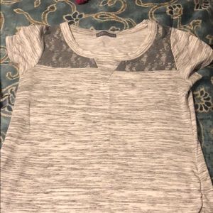 Short sleeve maternity top